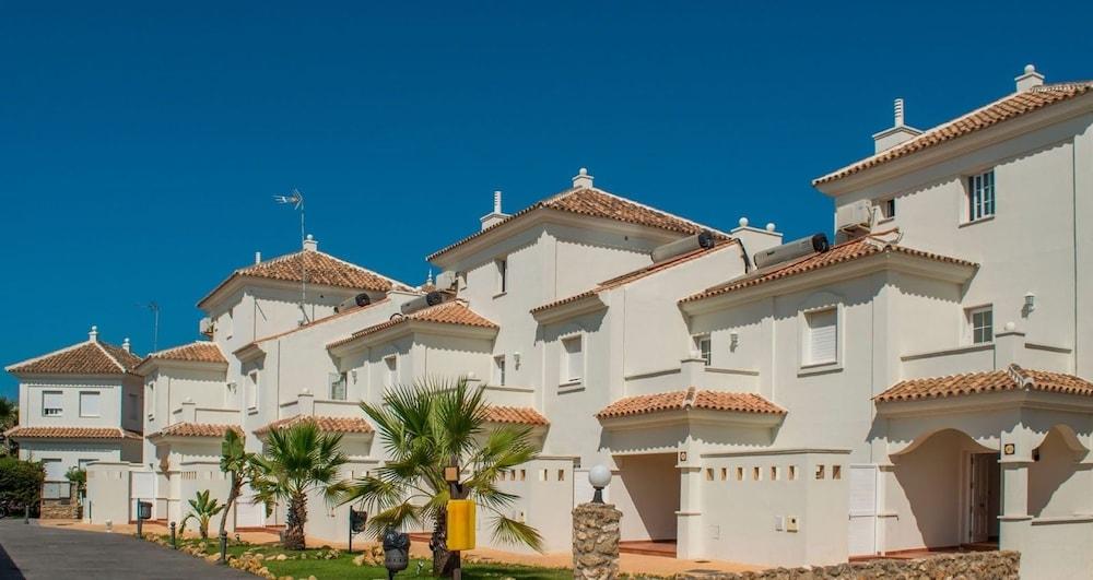 Апартаменты On Family Playa De Donana Маталасканьас Экстерьер фото