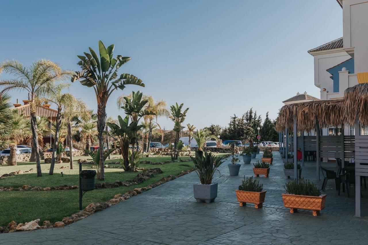 Апартаменты On Family Playa De Donana Маталасканьас Экстерьер фото